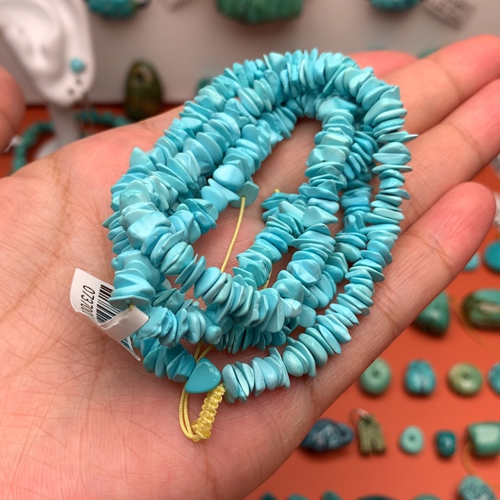 未镶嵌绿松石珠宝奇石