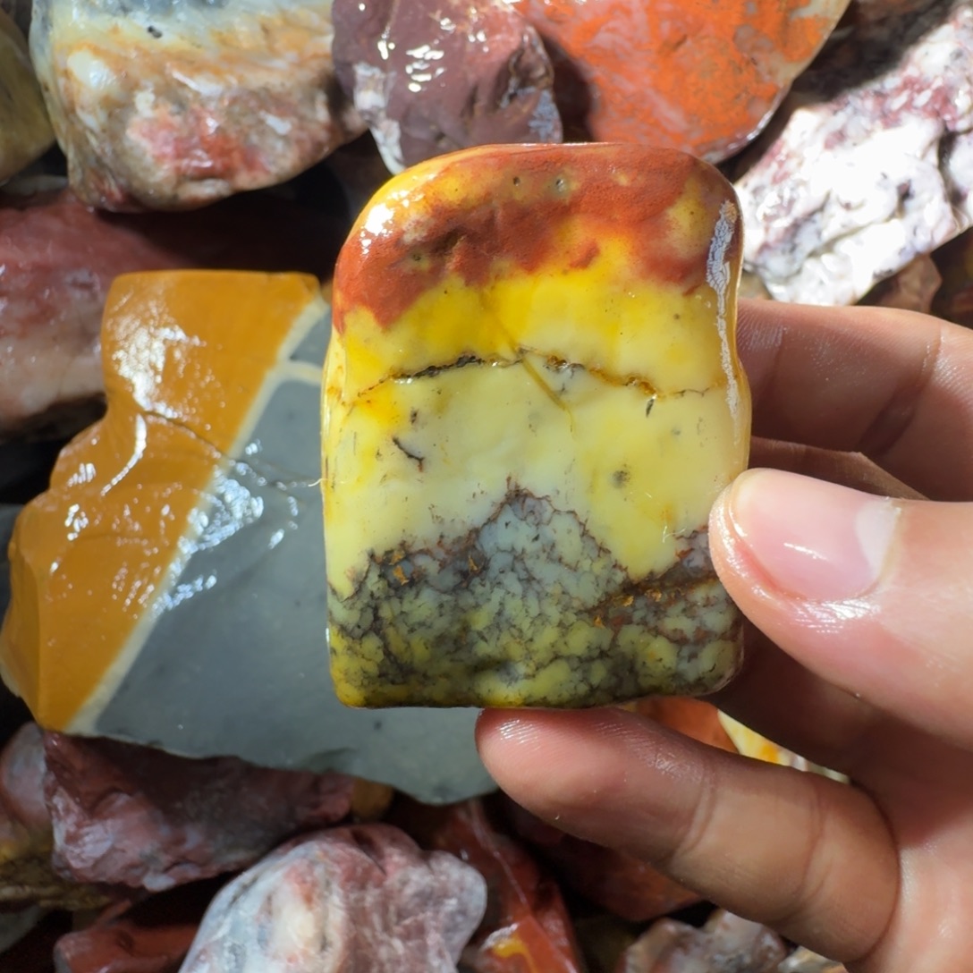 讷***讷寿山石89889988899