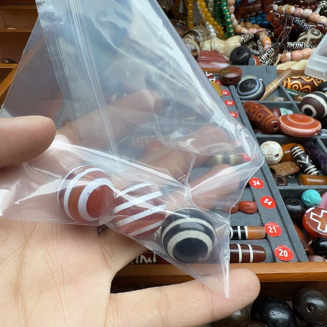 佛***照玛瑙/玉髓未镶嵌珠宝半成品