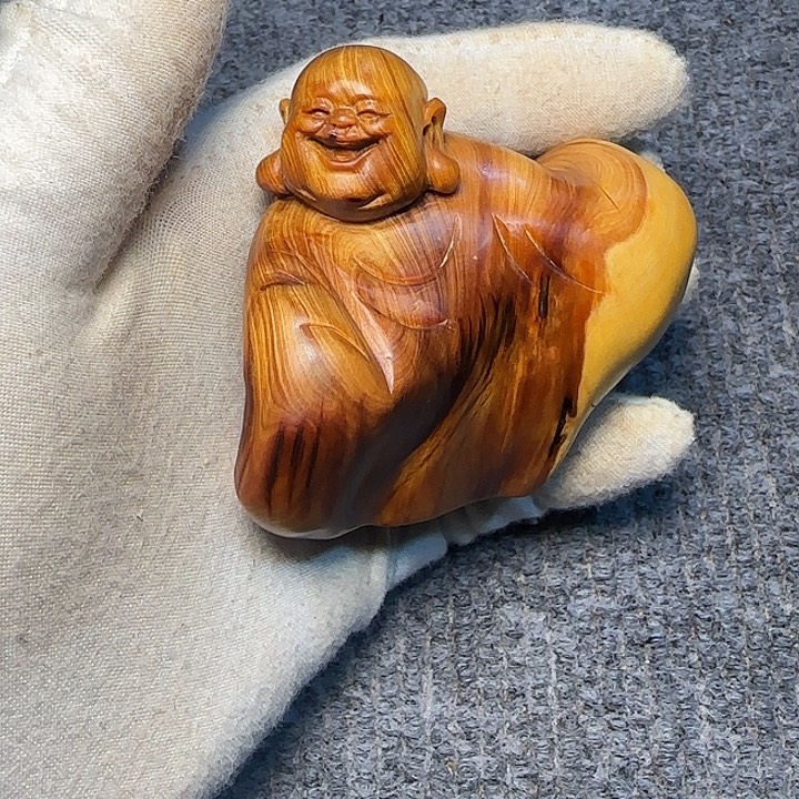 慕***〞柏木（崖柏）全陈化老料把件