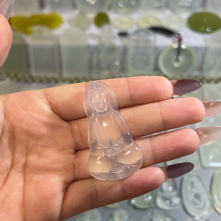 岫玉未镶嵌岫玉白冰挂件素衣