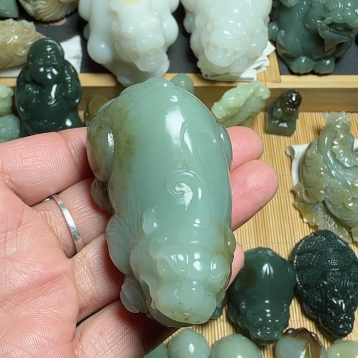 和田玉把件未镶嵌西****）