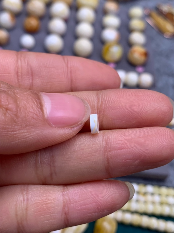 蜜蜡油漆白溶洞拉丝隔片5.8*2.1mm