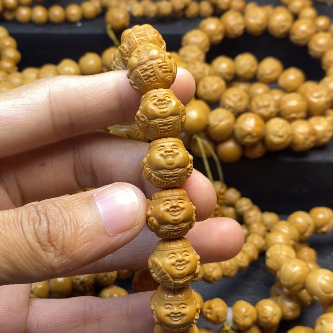 吊坠猴头核桃地主财神