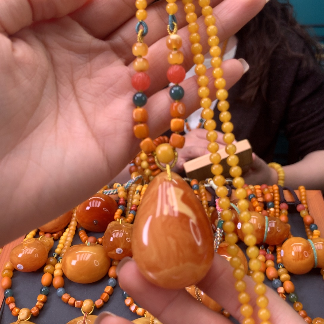 蜜蜡未镶嵌颈饰天然