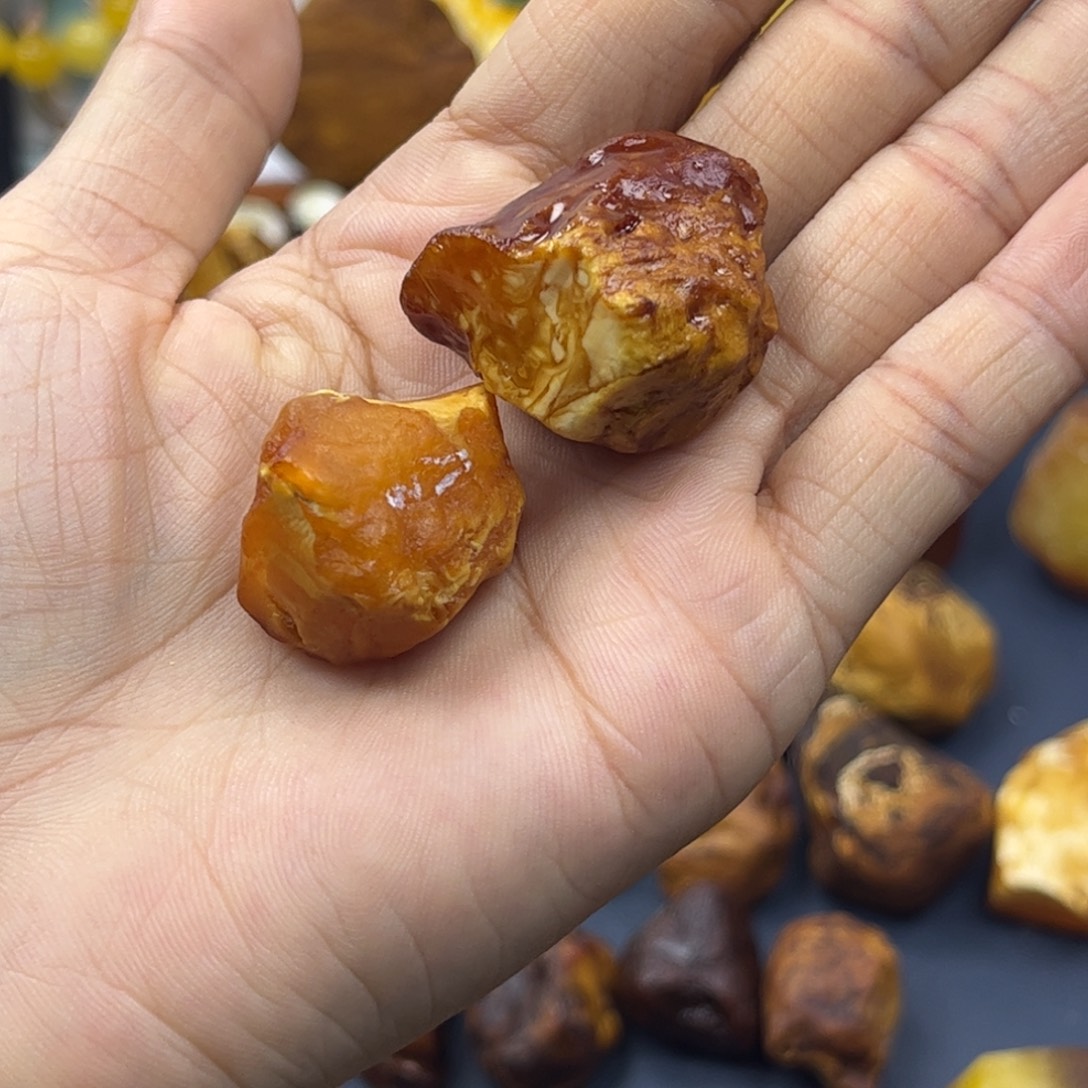 定制琥珀未镶嵌蜜蜡定制