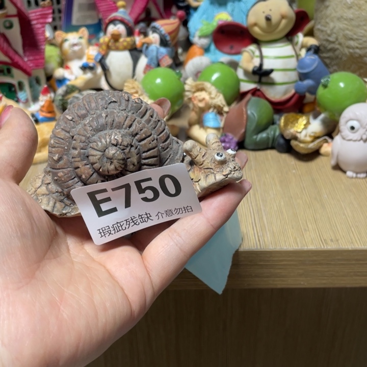 君****摆件孤品老货微瑕瓷