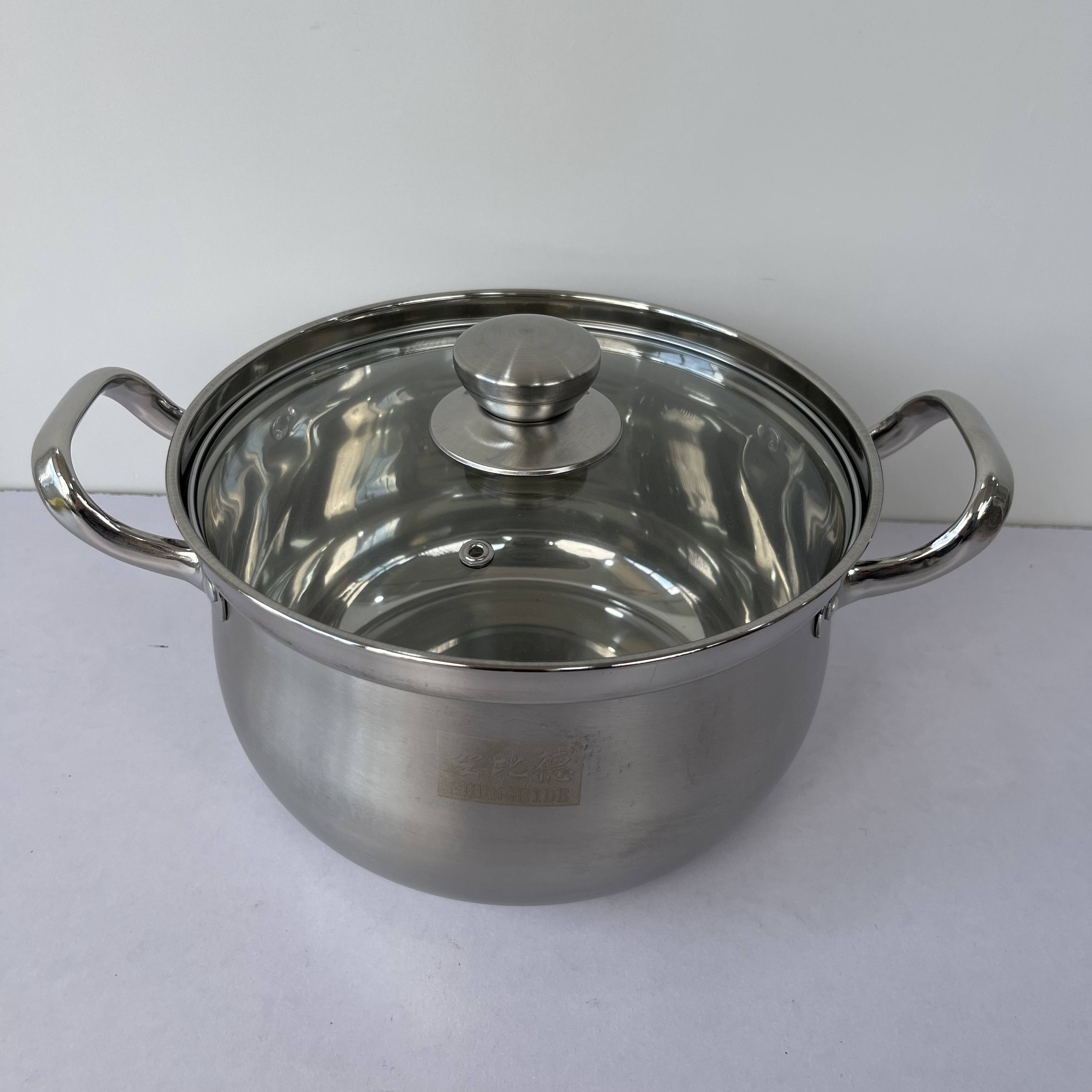 高颜值不锈钢苹果锅双耳汤锅F4