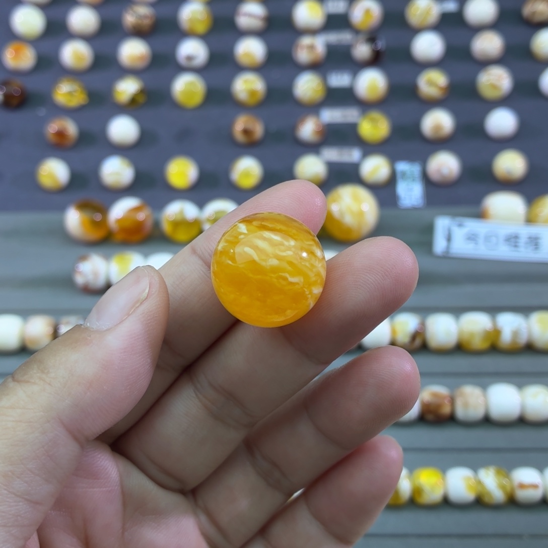 琥珀未镶嵌裸石19➕圆珠