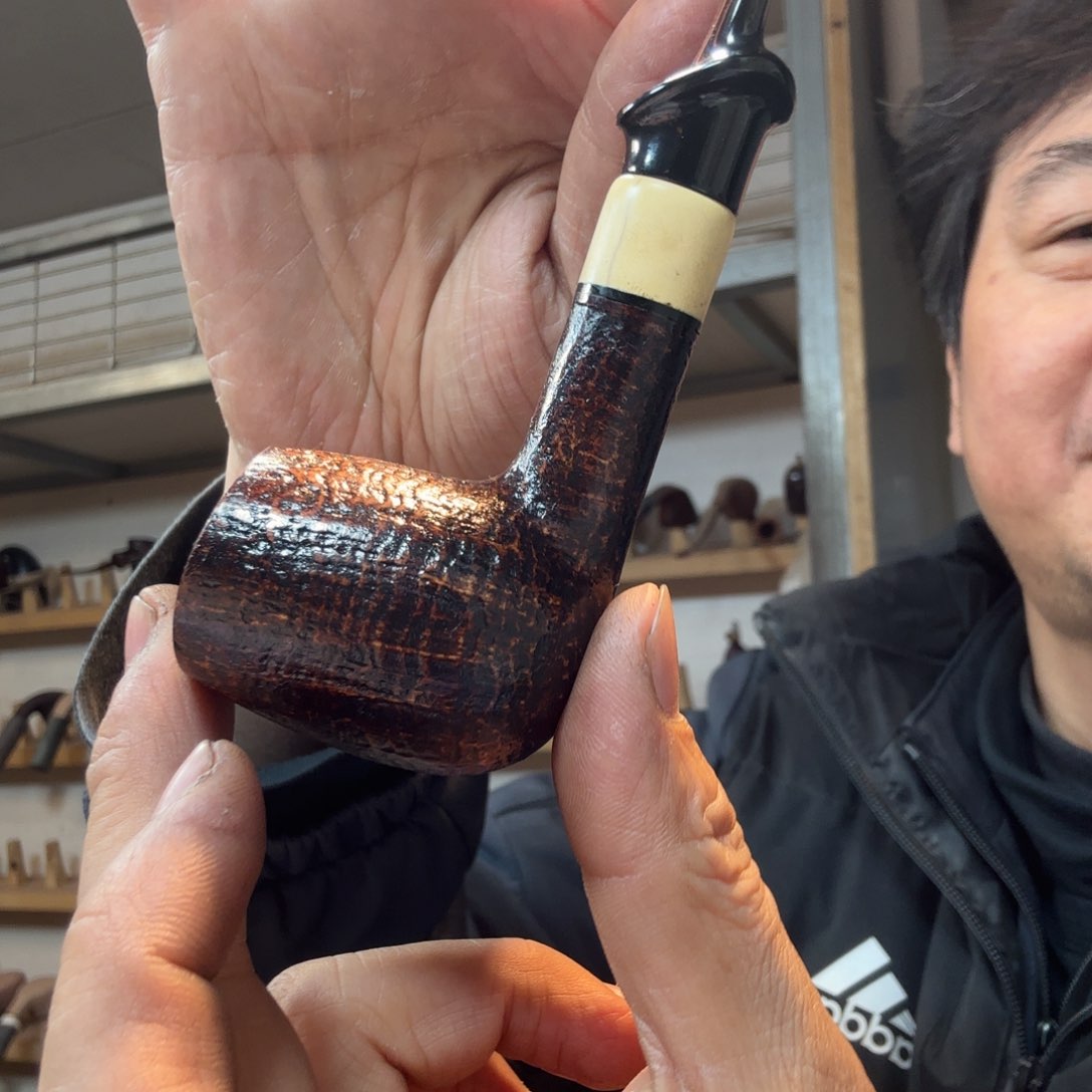 沐***店焦耀烟斗一郁金香