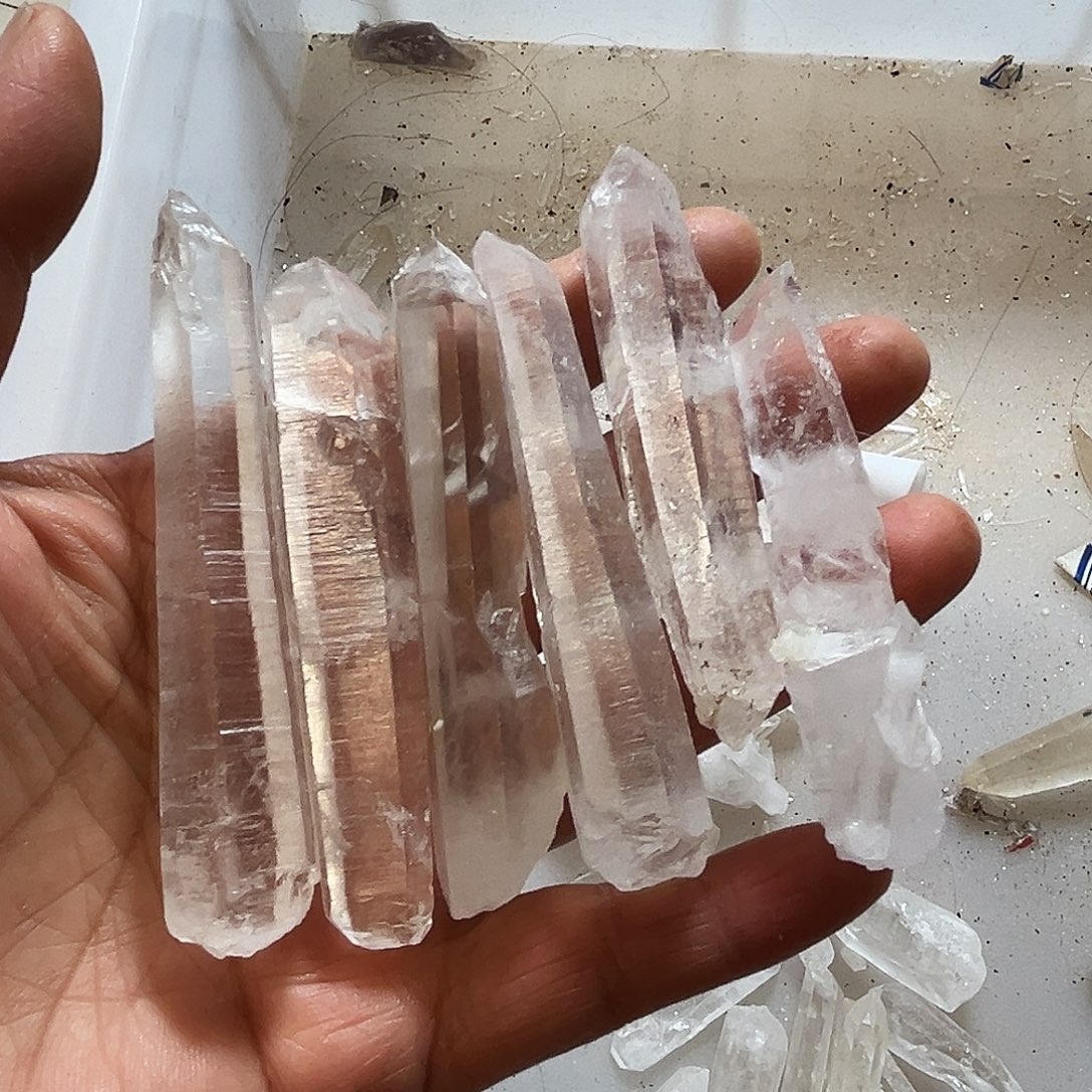 用***9珠宝半成品水晶未镶嵌