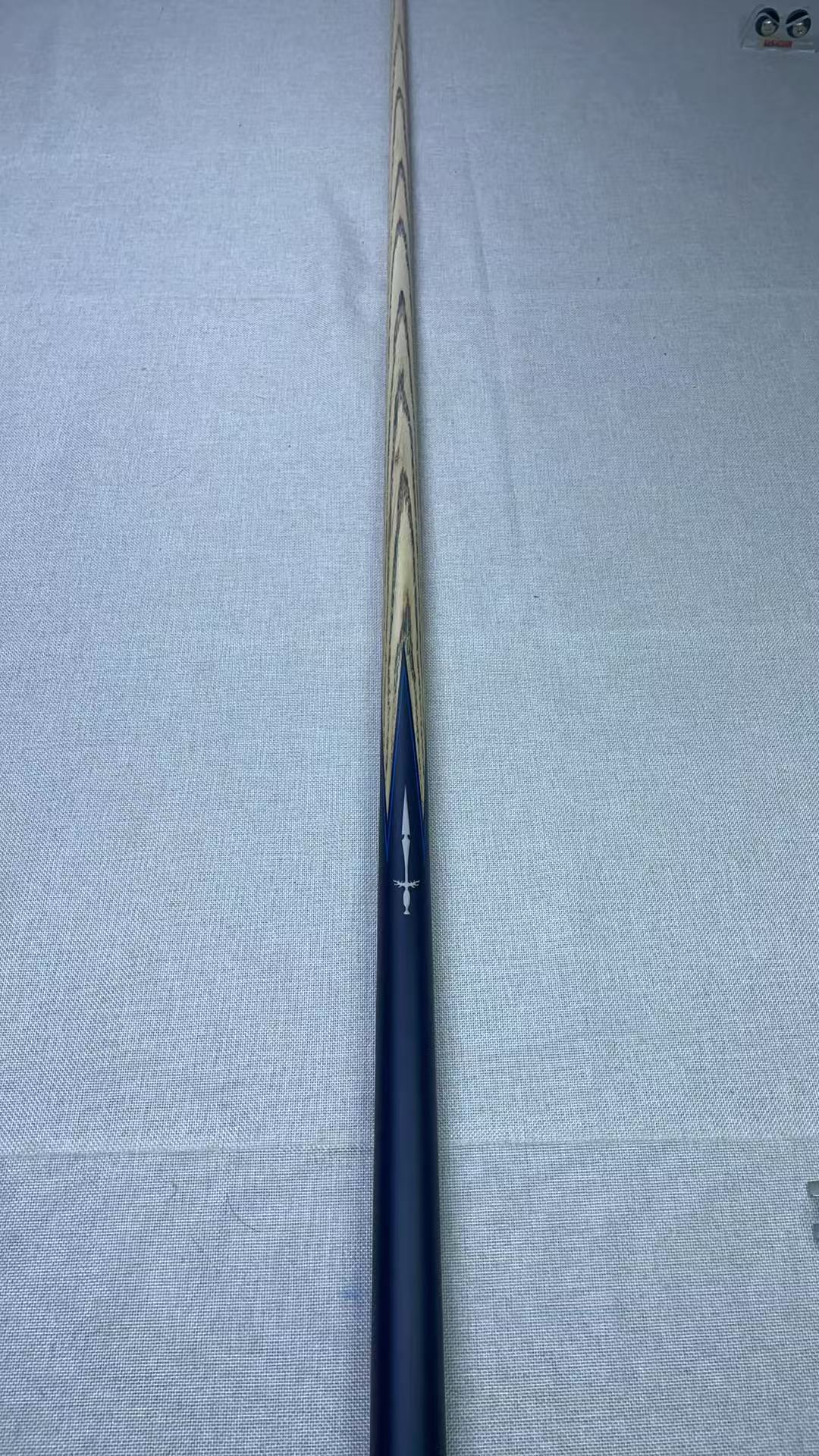 (中）班5中式八球九球斯诺克职业打感台球杆