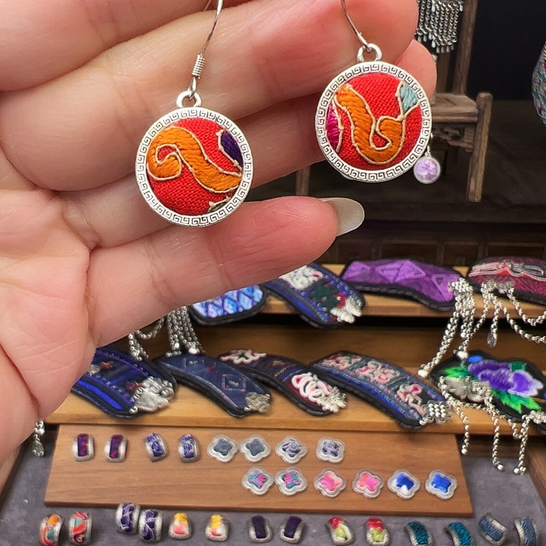 织绣手工刺绣工艺品