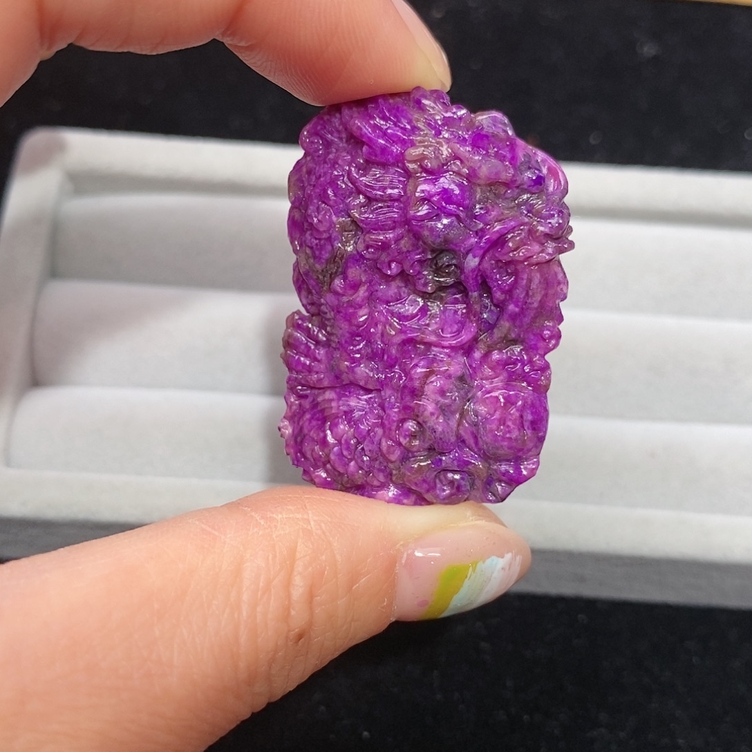 苏纪石（舒俱来）未镶嵌雕刻