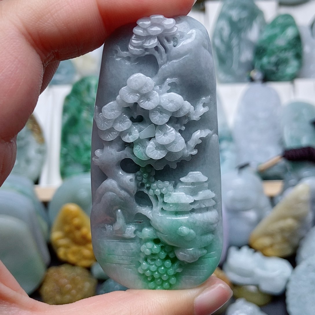 翡翠未镶嵌颈饰翡翠