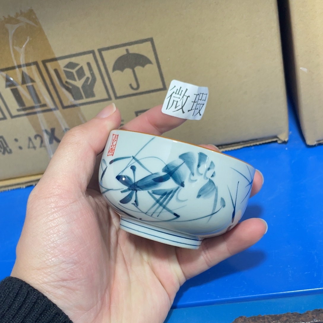 釉下手绘茶具微瑕