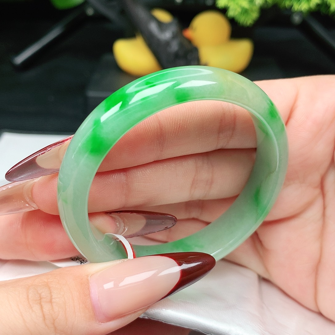 未镶嵌手镯翡翠50-51圈口