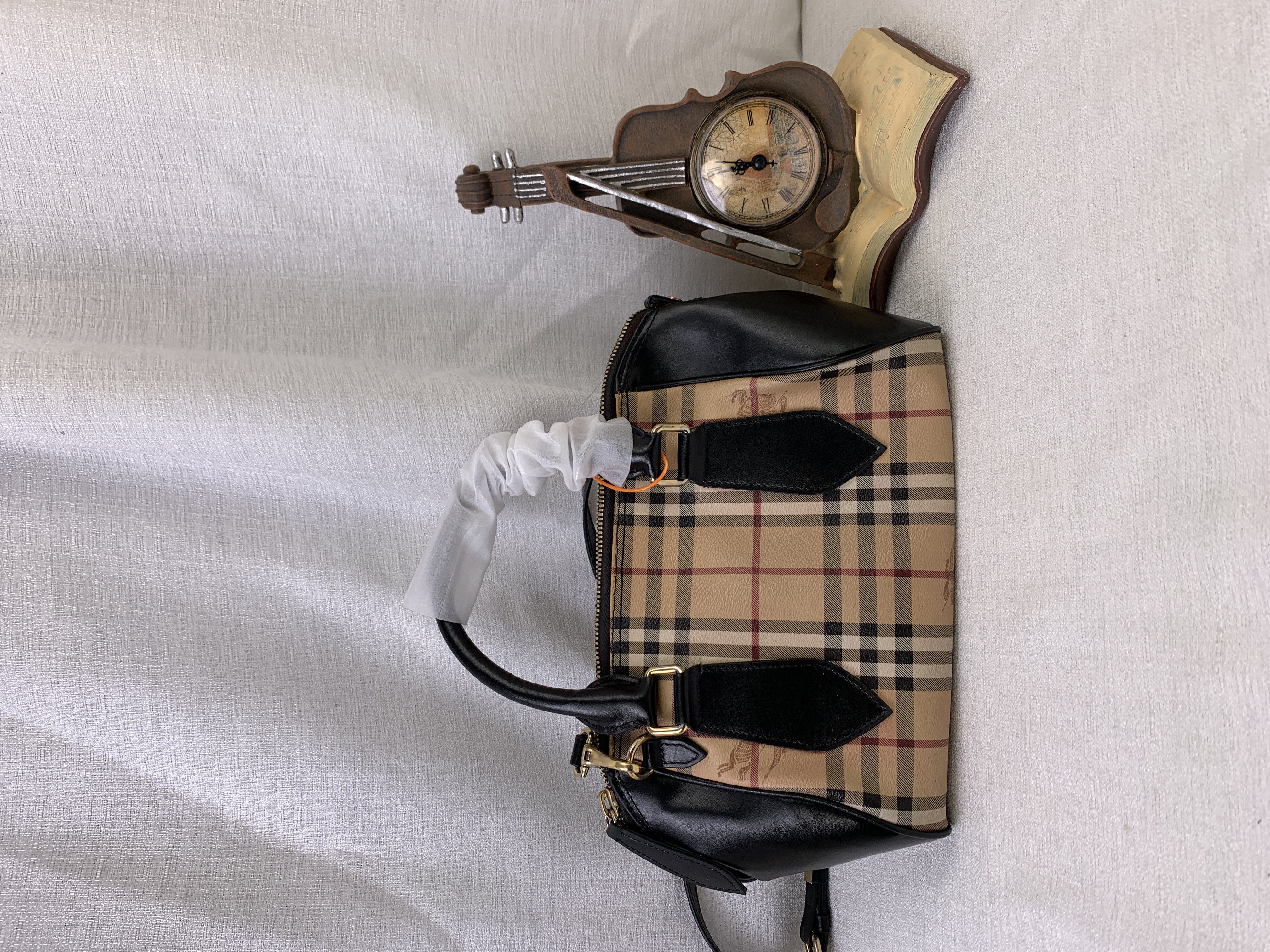 修复品BURBERRY/巴宝莉战马格纹手提包/EE10424023/4023