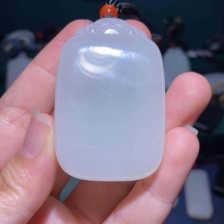 和田玉颈饰未镶嵌白玉平安牌