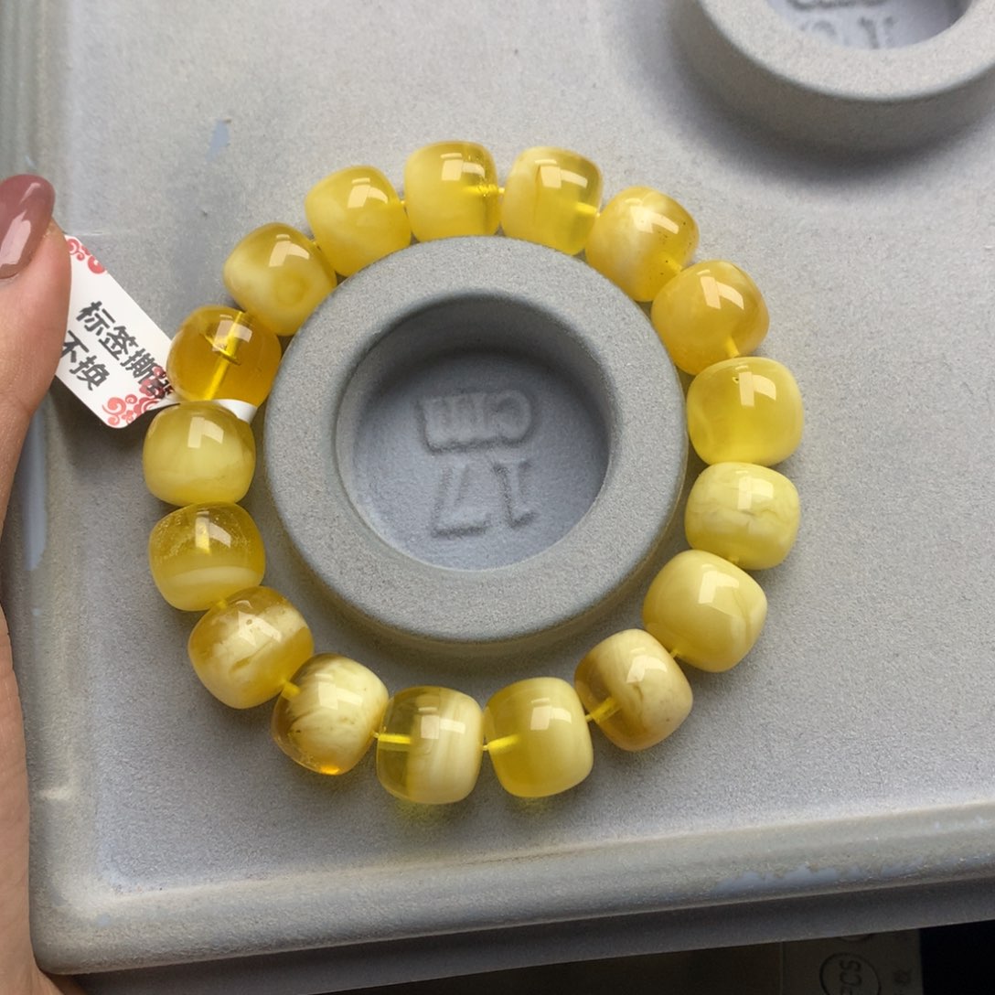 蜜蜡珠宝奇石未镶嵌