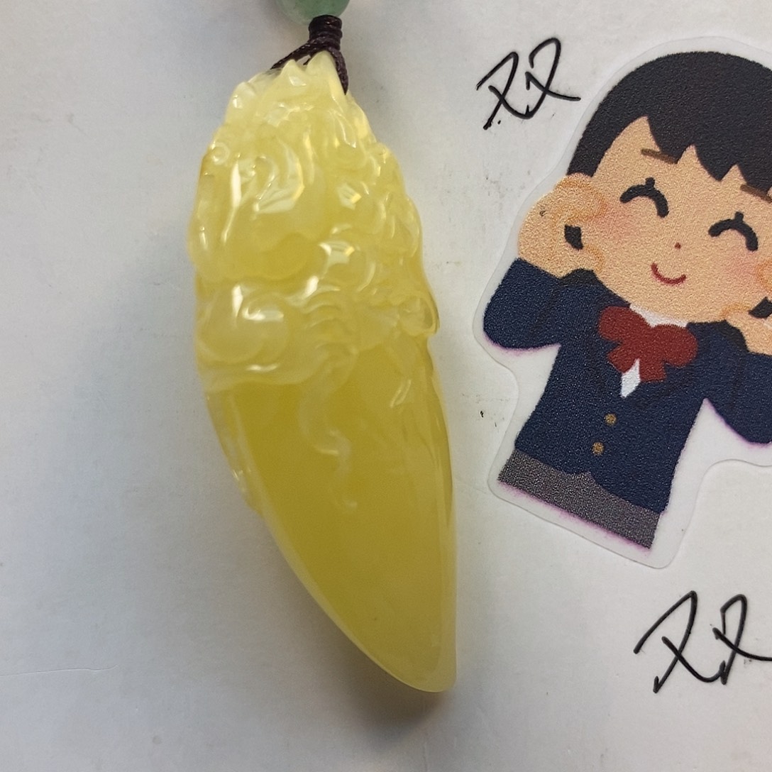 定制琥珀未镶嵌龙牙
