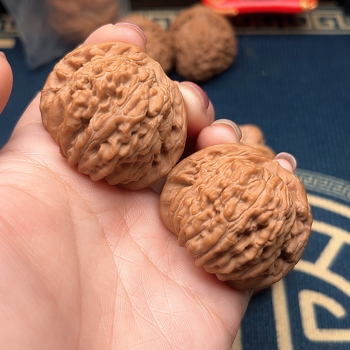 文玩核桃把件四座楼