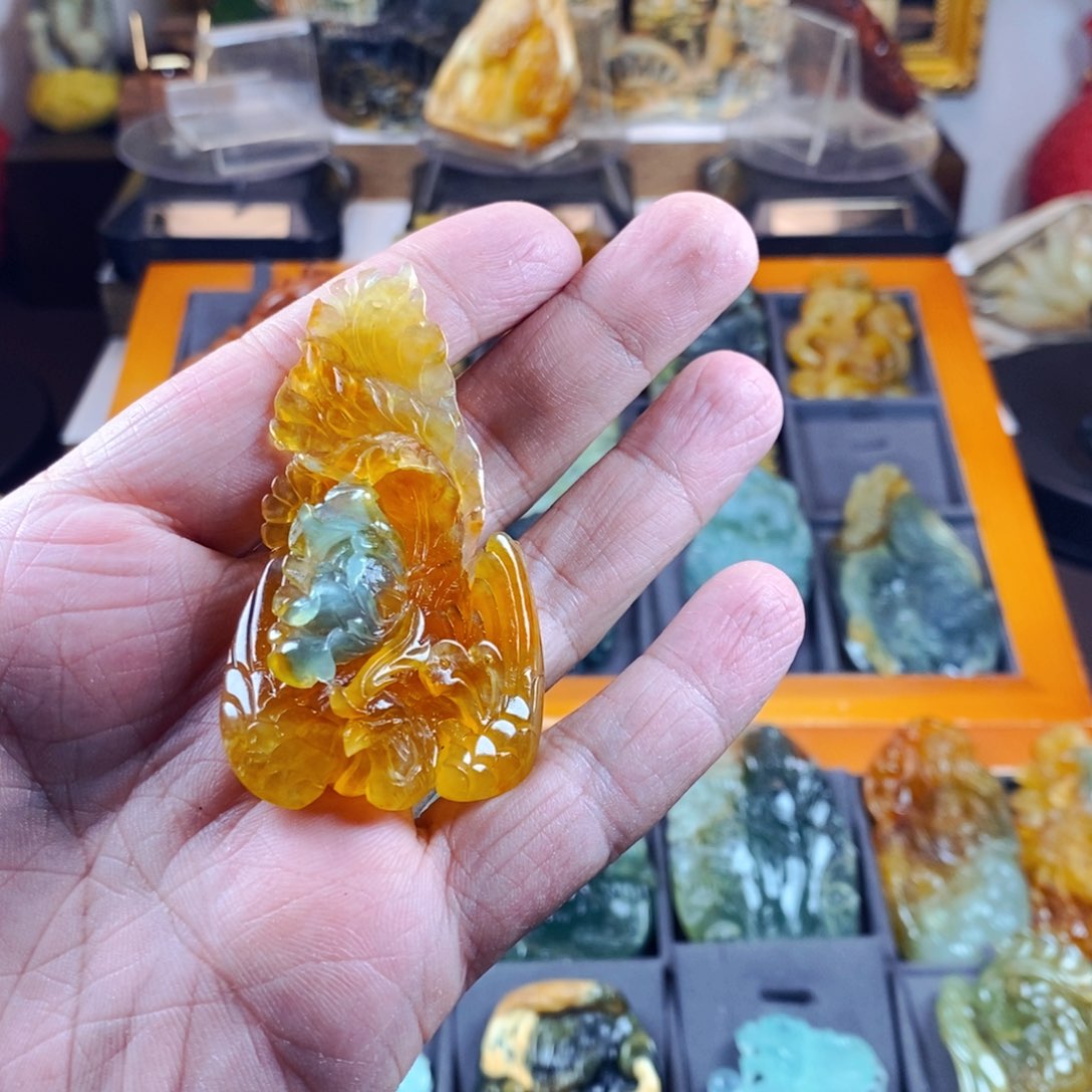 蛇纹石玉颈饰未镶嵌X****7