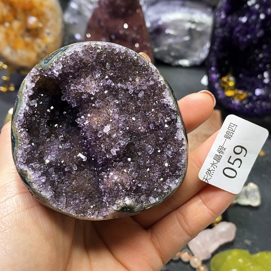 水晶大型摆件（非配饰）未镶嵌