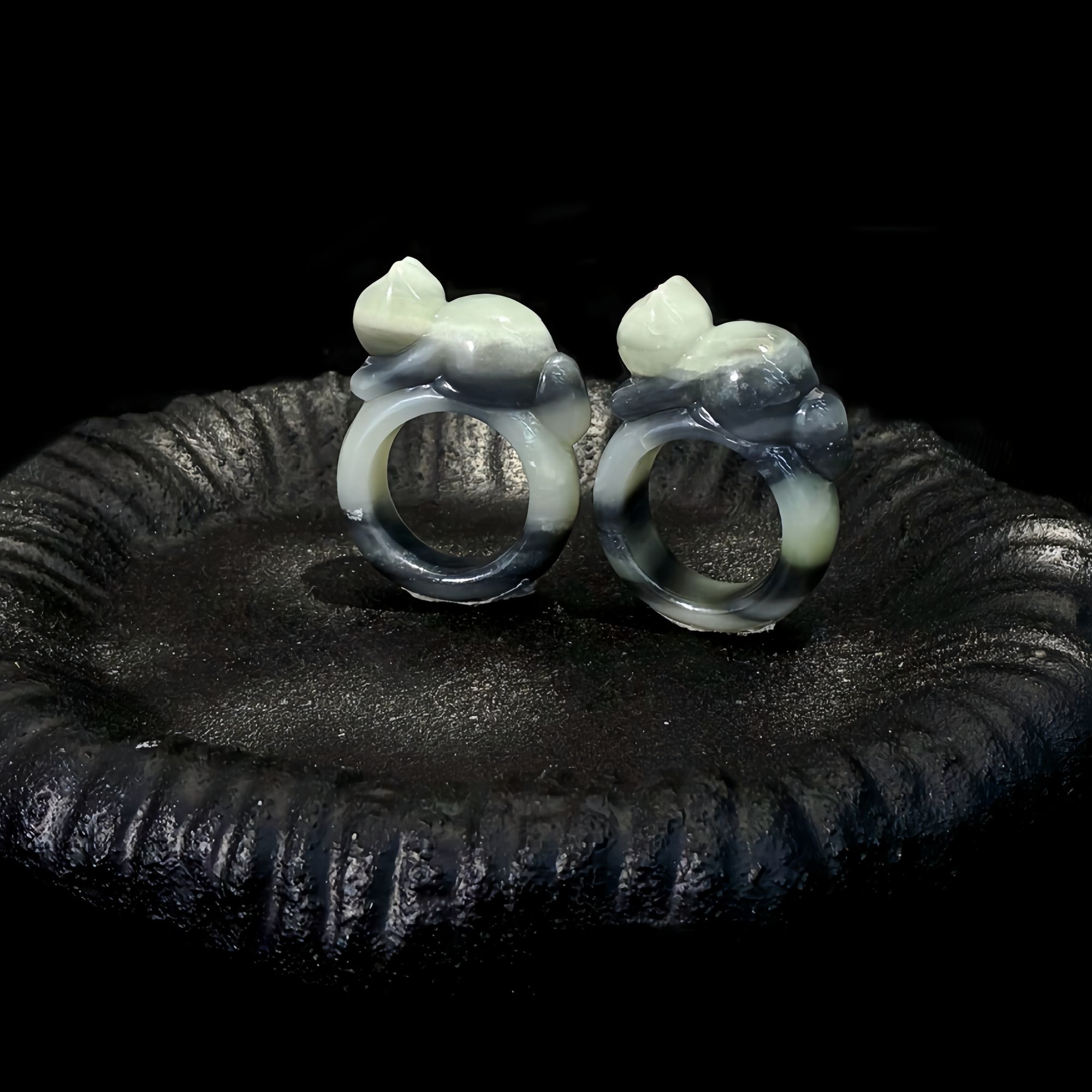 和田玉 青花水墨画小猫戒指 3262 多样性发一件