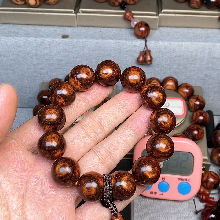 【闪购商品】黄花梨/降香黄檀光*