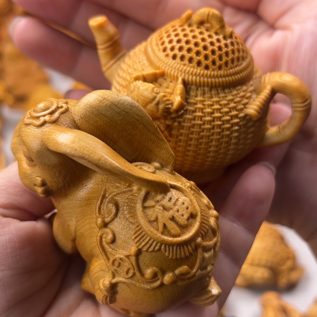 小****柏木（崖柏）兔子➕水壶