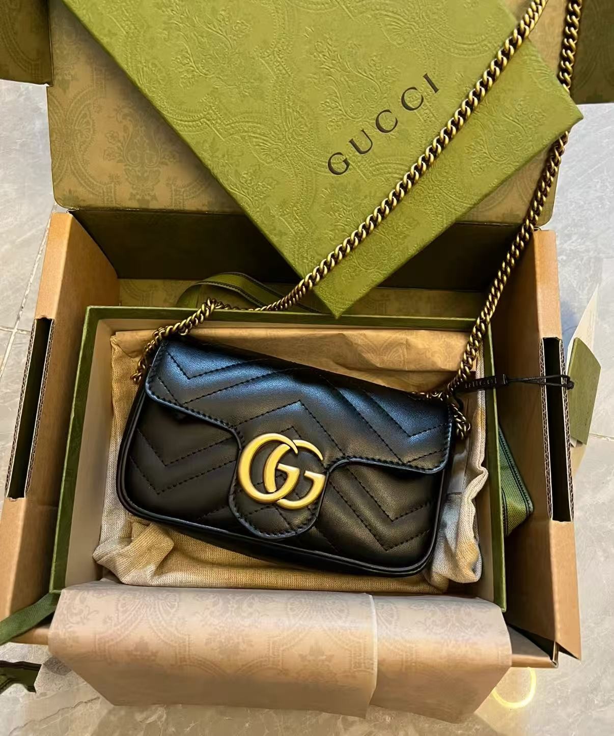 95新 GUCCI/古驰 GGS萌萌丨马蒙super mini黑金单肩包/84150900