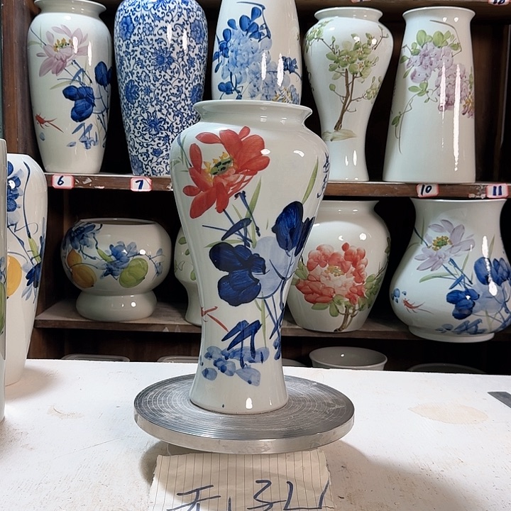 瓶梅瓶红红荷花 新款陶瓷陶瓷