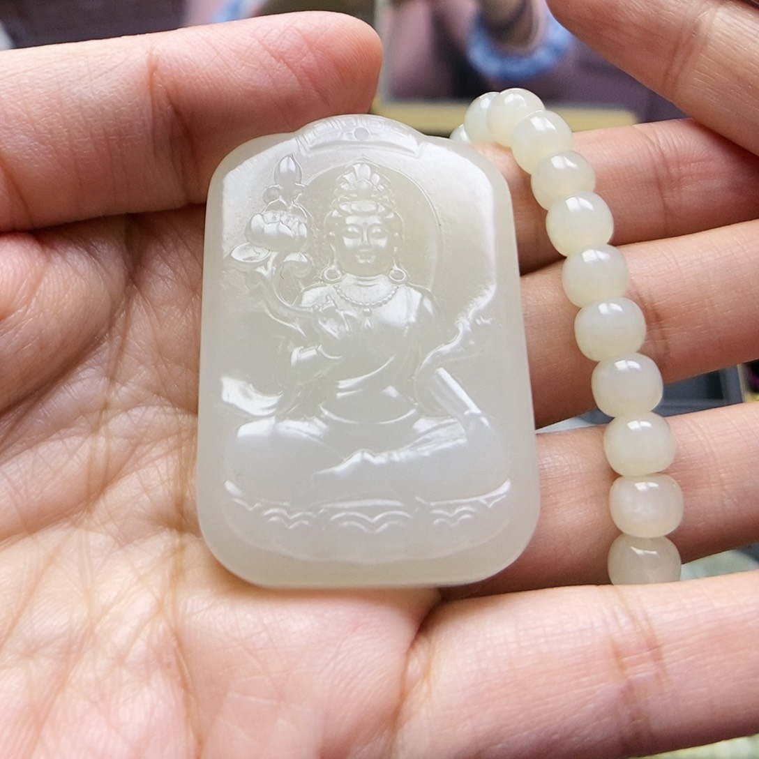 和田玉颈饰未镶嵌戰*