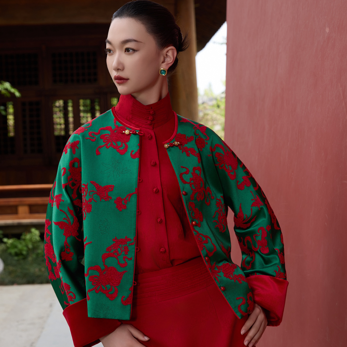 朱紫褕090099长袖外套新中式红色配绿色时尚民族风女士复古