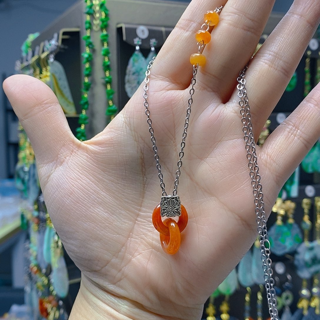 未镶嵌翡翠耳饰翡翠