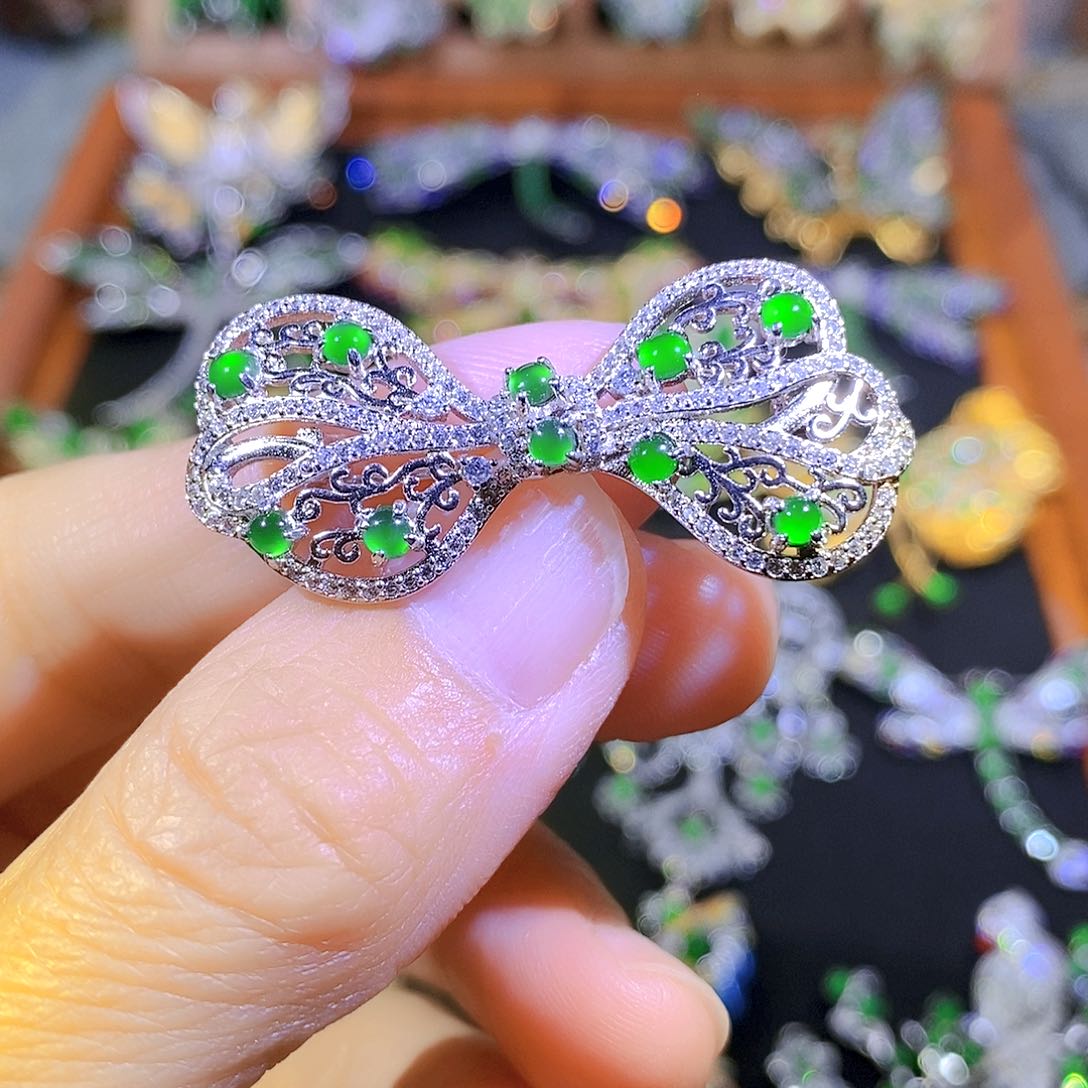 吊坠(不含链)银S925镶嵌翡翠