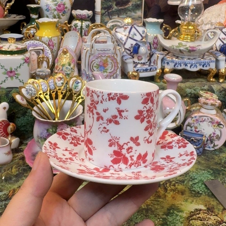 鹿与海陶瓷家居有限公司