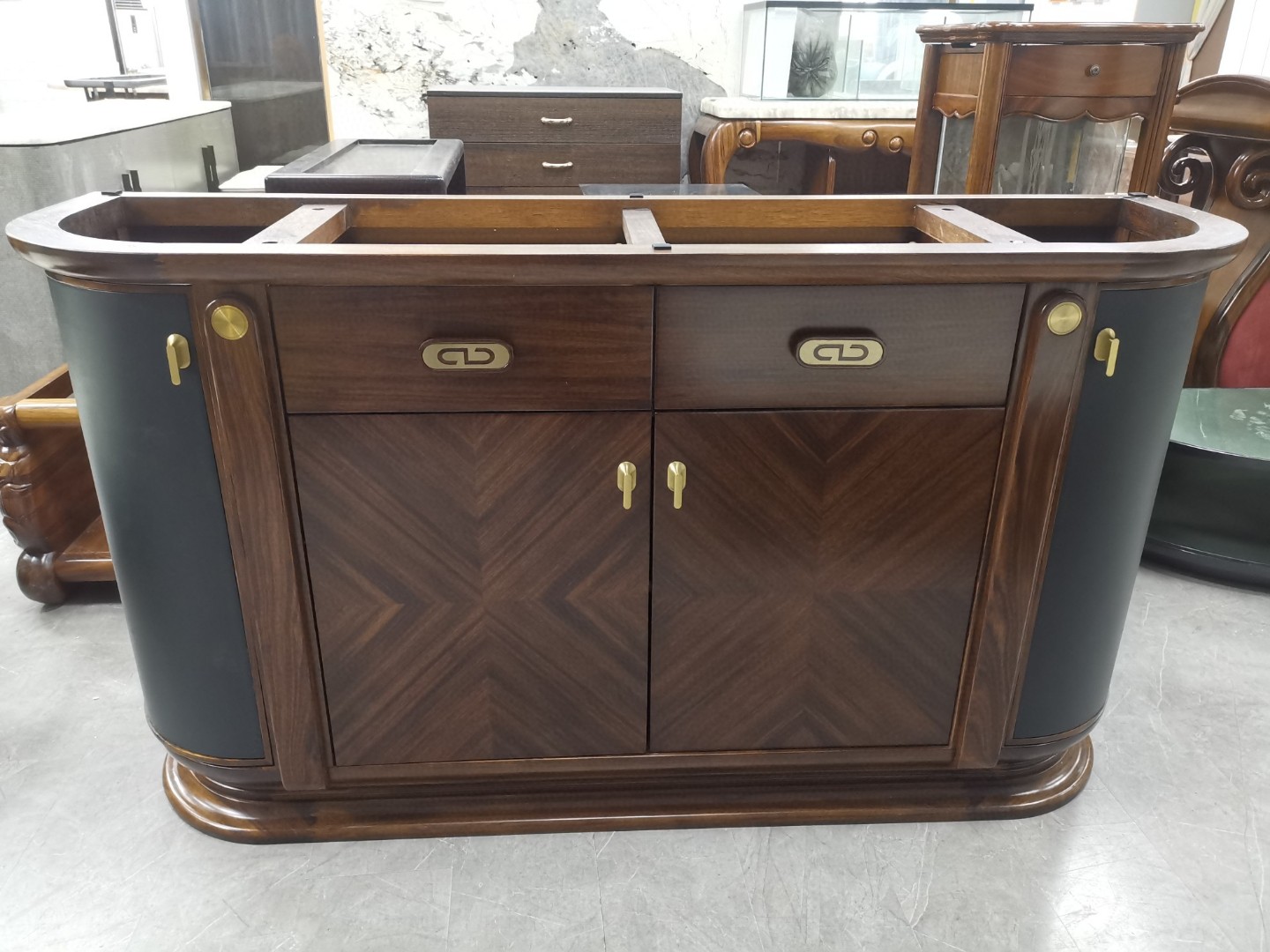 餐边柜乌金木1580*435*865