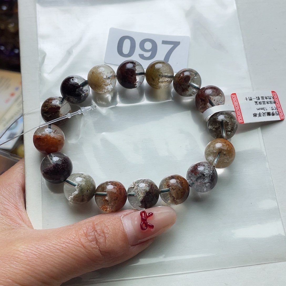 水晶手串097。未镶嵌?****王
