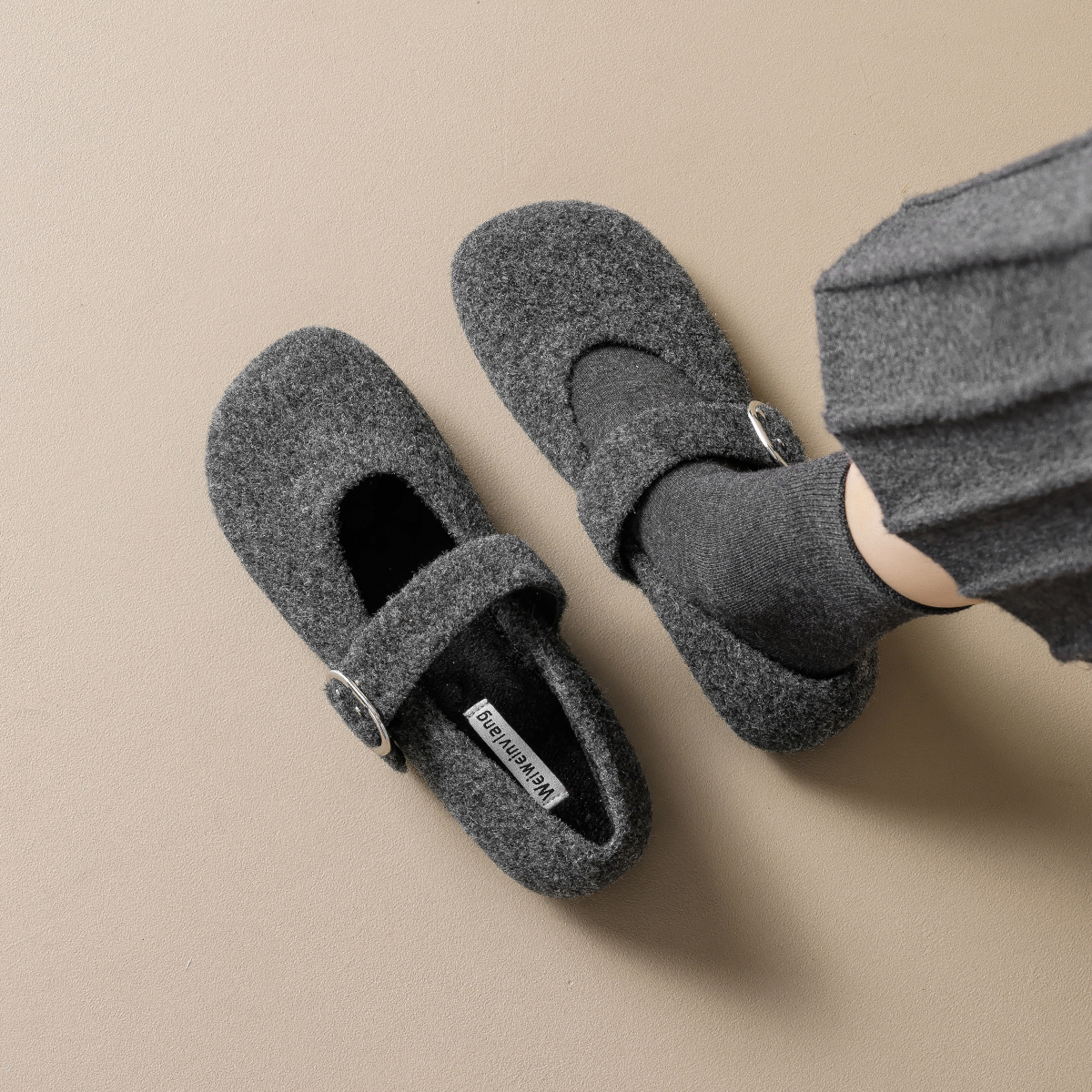 秋浅口复古百搭加绒保暖奶奶鞋毛毛鞋休闲韩版软底