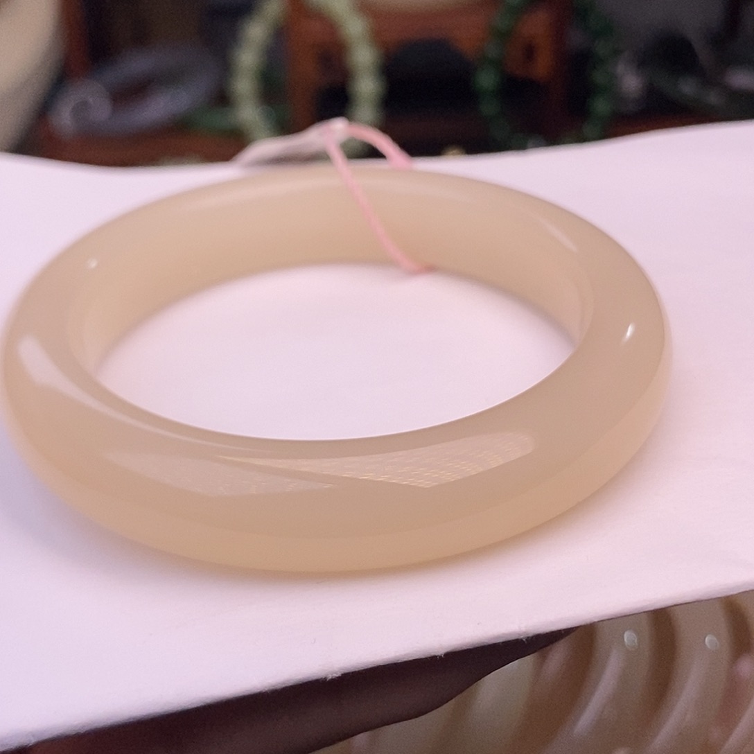 和田玉57.7圈浓藕粉红粉老矿特细料手镯未镶嵌