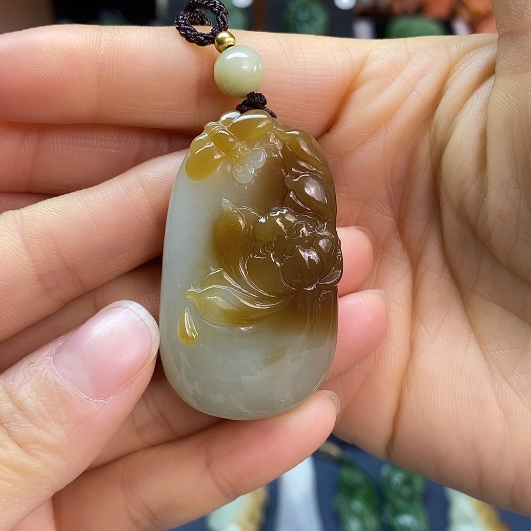 和田玉未镶嵌吊坠(不含链)