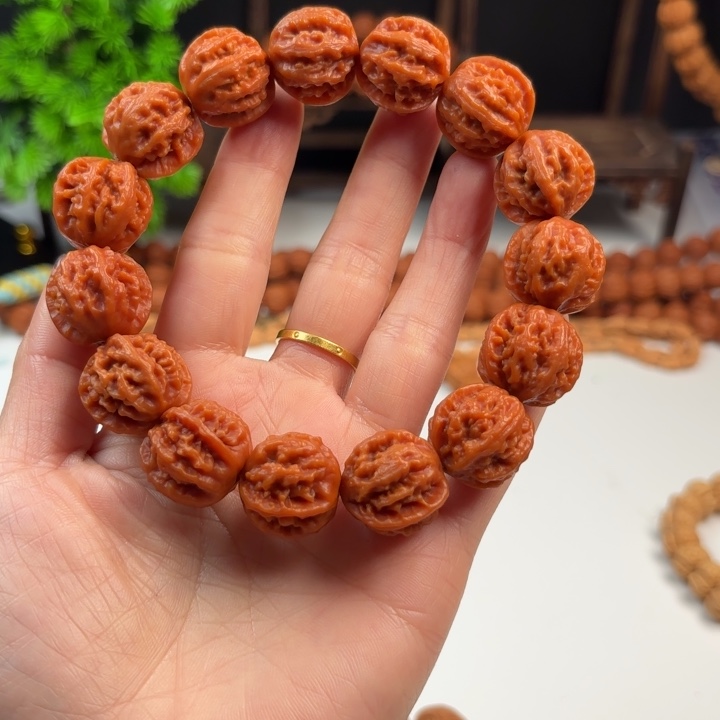 ****照手串文玩核桃小核桃2