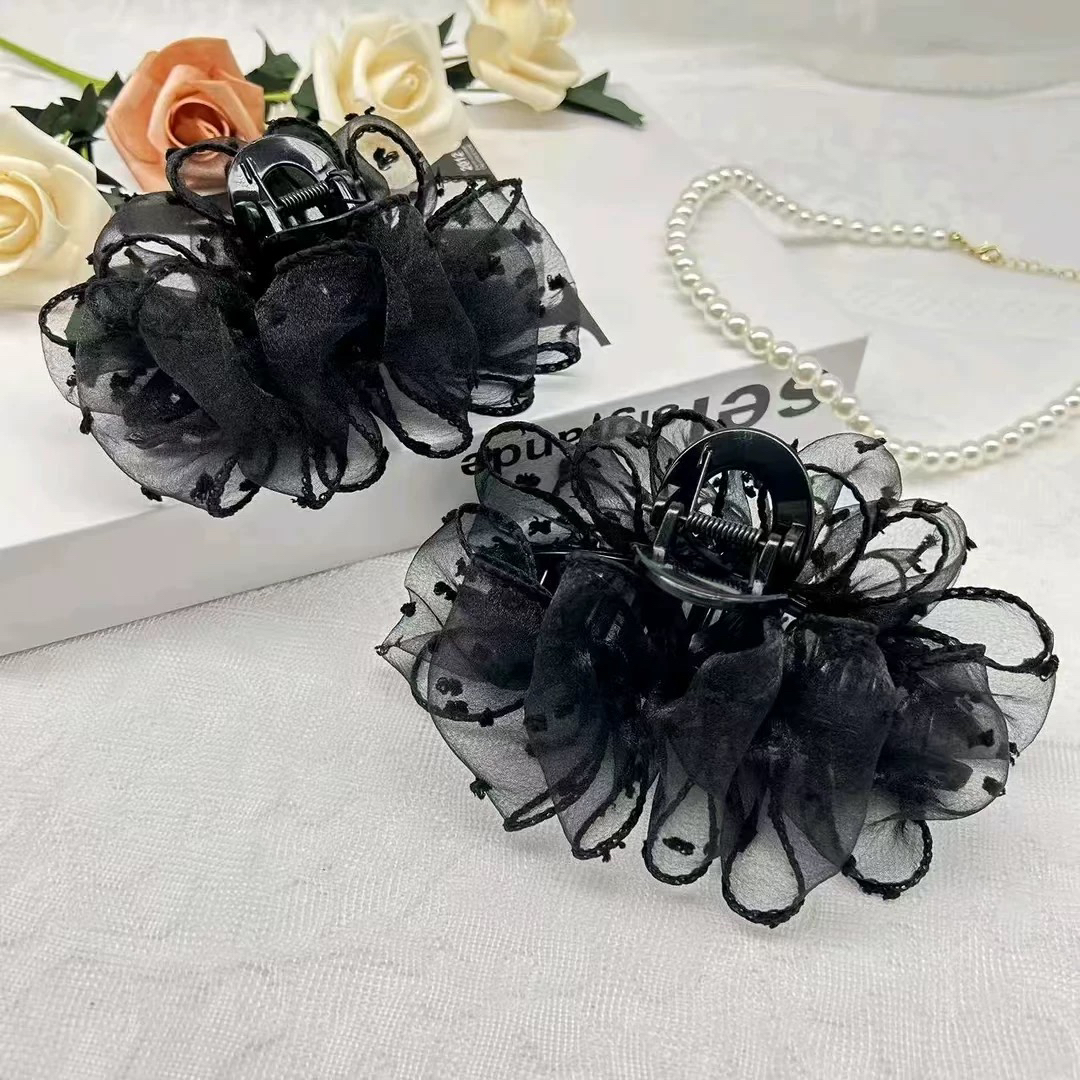 黑天鹅绒点网纱手工泡泡抓夹