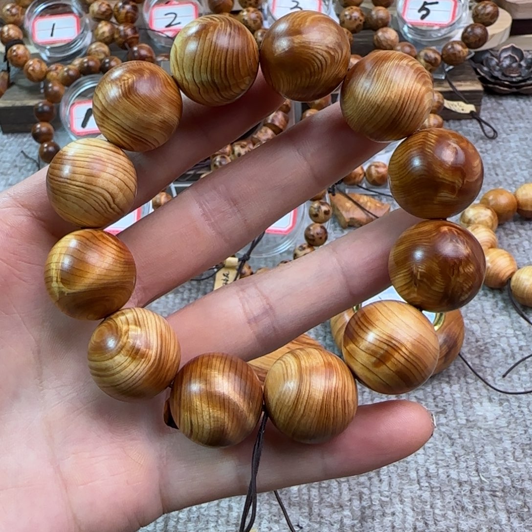 柏木（崖柏）2.0高油黄金底龙胆闪电