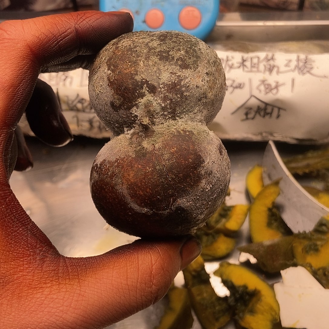 蔡***生发哈哈好尴尬尴尬尴尬哈哈哈