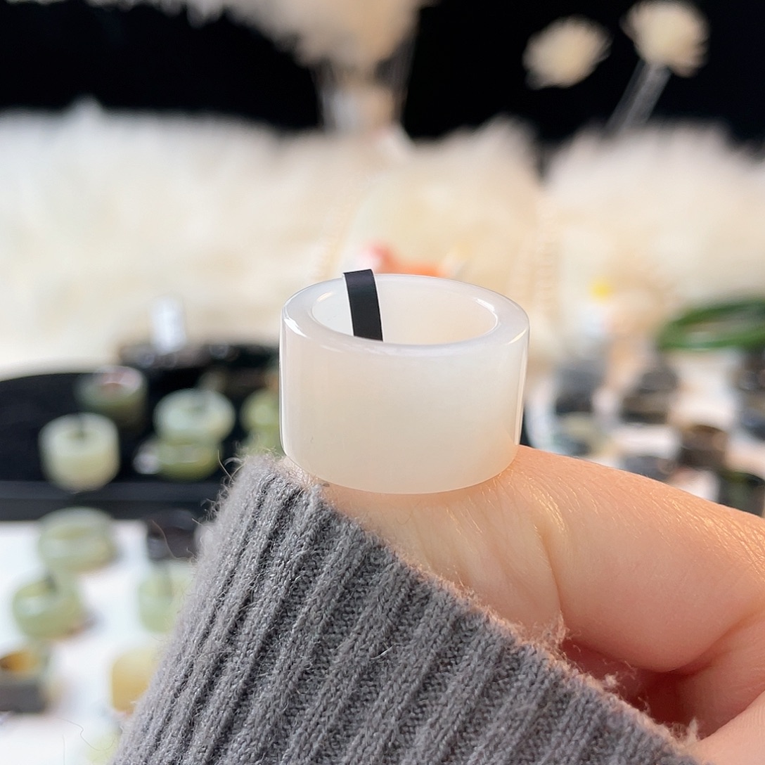 和田玉未镶嵌戒指k10俄白直切17.3mm