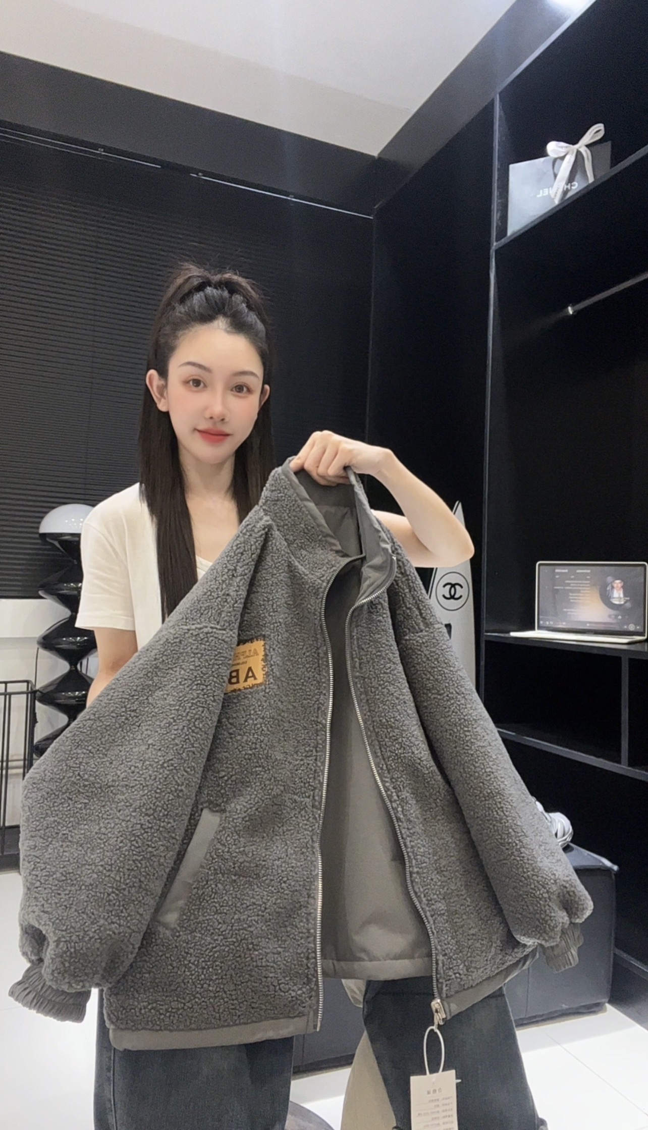 男童外套冬季2025韩版童装洋气潮牌儿童羊羔绒韩系时髦两面穿冬装