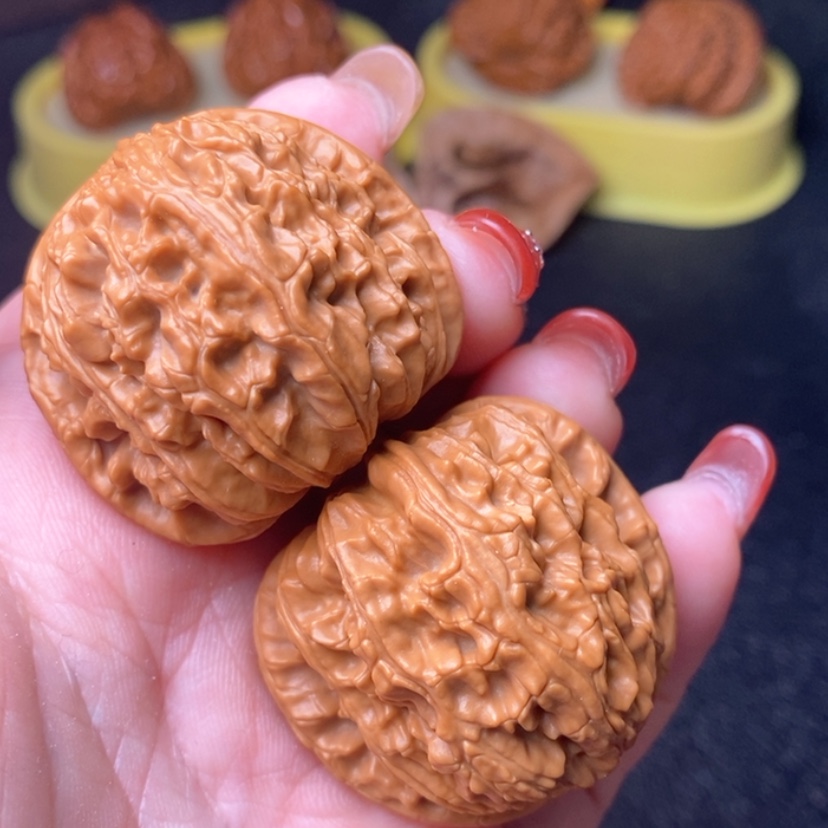 【闪购商品】文玩核桃把件516号白狮子39